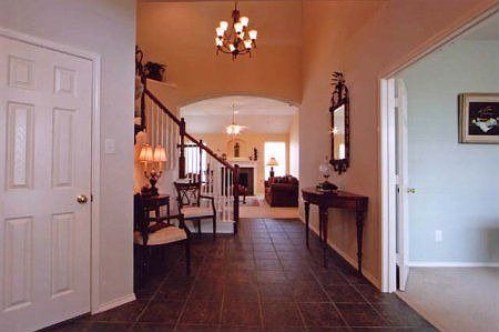 Entry/Foyer