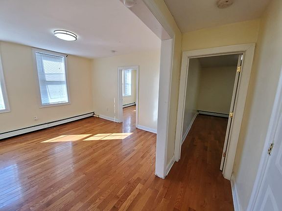 3rd image of 168 Clinton Ave APT 16M