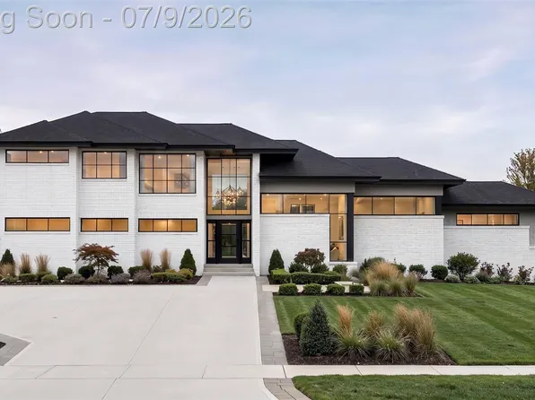 1733 Morningside Way, Bloomfield Hills, MI 48302