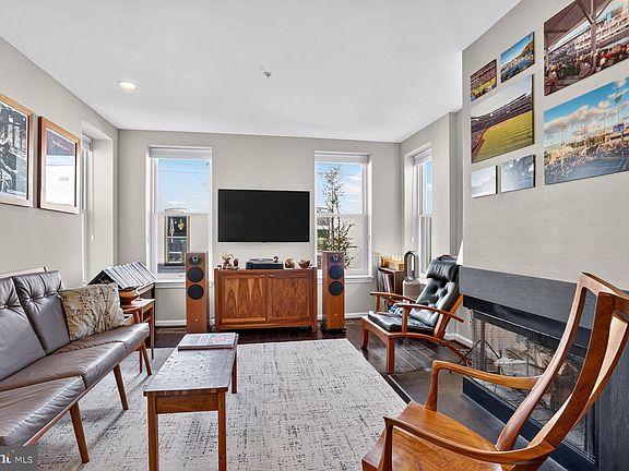 5th image of 2627 Adams Mill Rd NW APT 403