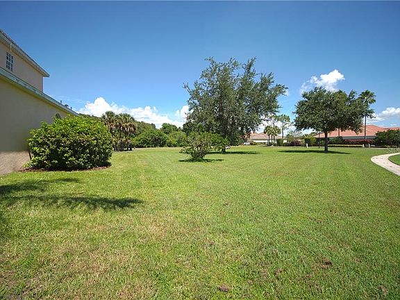 4th image of 1700 Elsie Park Ct