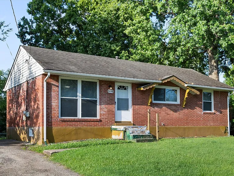 5110 Red Fern Rd — Photo 3