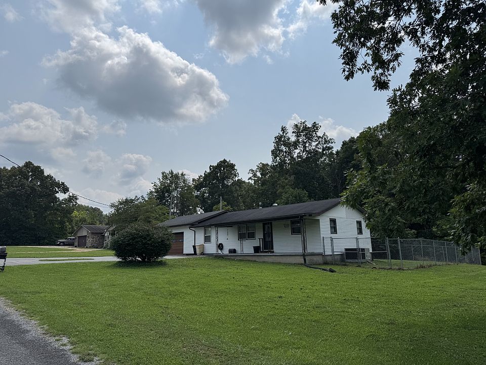 1st image of 65 Carey Rd