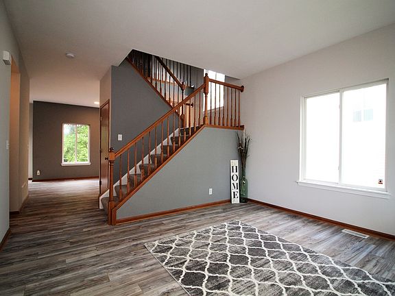 3rd image of 13939 S Oakdale Cir
