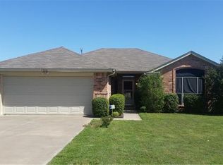 1506 Morningside Dr, Cleburne, TX 76033