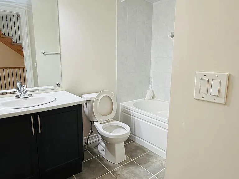 16 Talence Dr — Photo 23