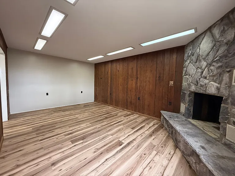 245 Meadowbrook Rd — Photo 4