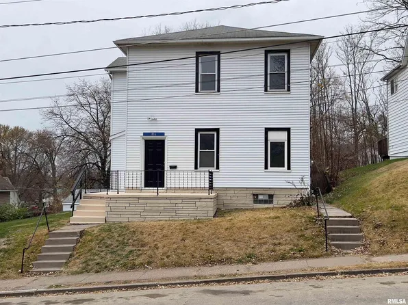 816 Taylor St, Davenport, IA 52802