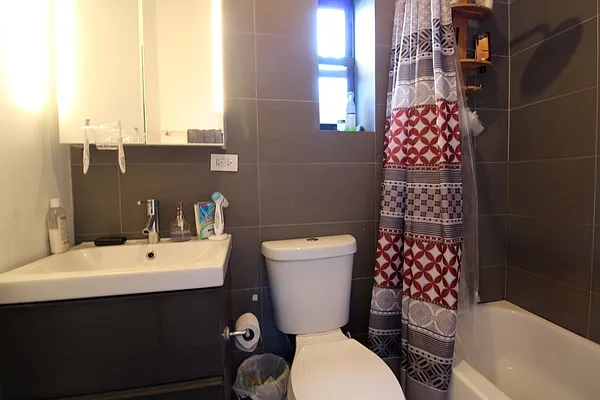 Rented by Compass | media 16