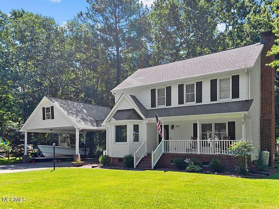 5th image of 810 Corbett Street