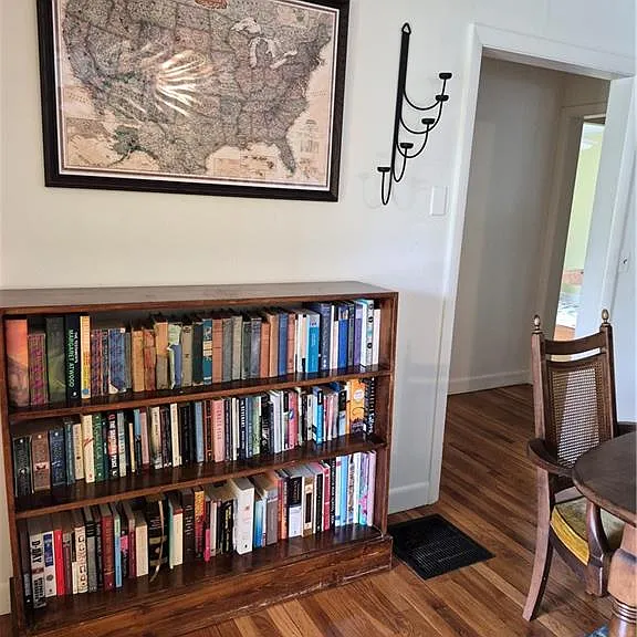 345 Stone Church Rd — Photo 11