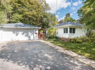 732 Garland Ave, Kalamazoo, MI 49008
