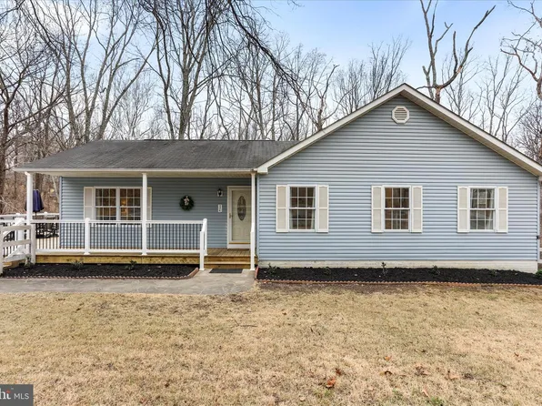 126 Birch Dr, Harpers Ferry, WV 25425