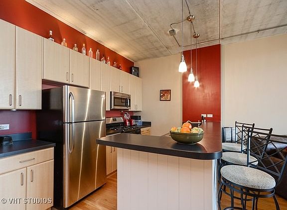 4th image of 1 S Highland Ave Unit 702