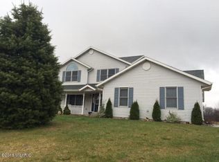 5130 Becht Rd, Coloma, MI 49038