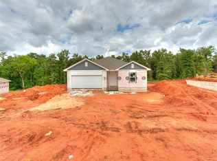 11701 SW Eeping Ln, Guthrie, OK 73044