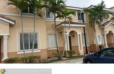 2nd image of 1029 SE 23rd Ave #251