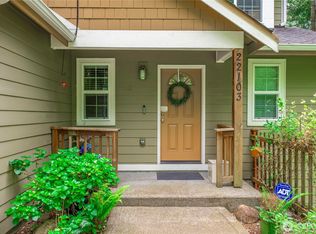 22103 N Clear Lake Blvd SE, Yelm, WA