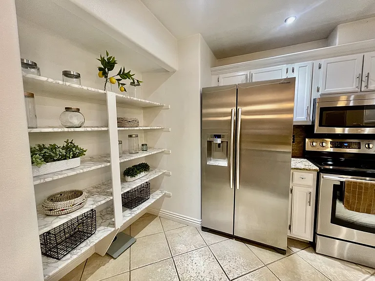 9070 Spring Mountain Rd #204 — Photo 18