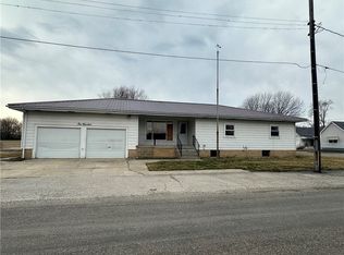 100 S Scott St, Westville, IL 61883