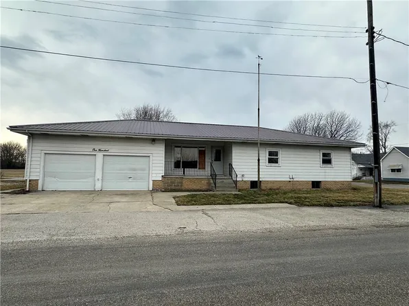 100 S Scott St, Westville, IL 61883