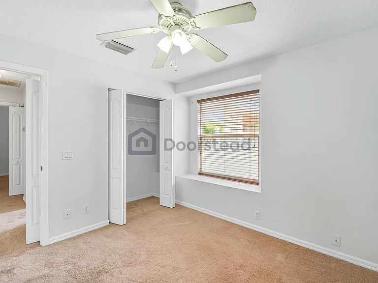 1256 Jasmine Lake Dr — Photo 28
