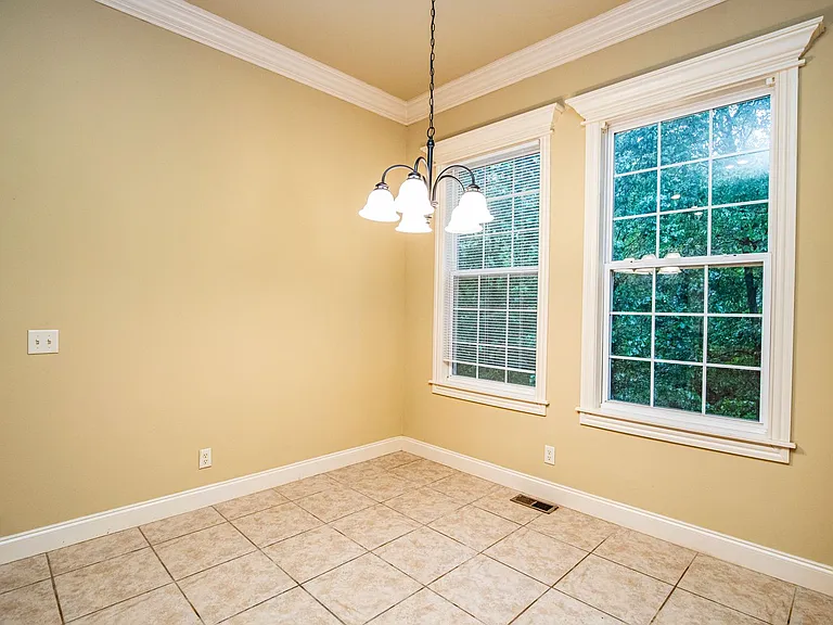 605 Tunbridge Dr — Photo 13