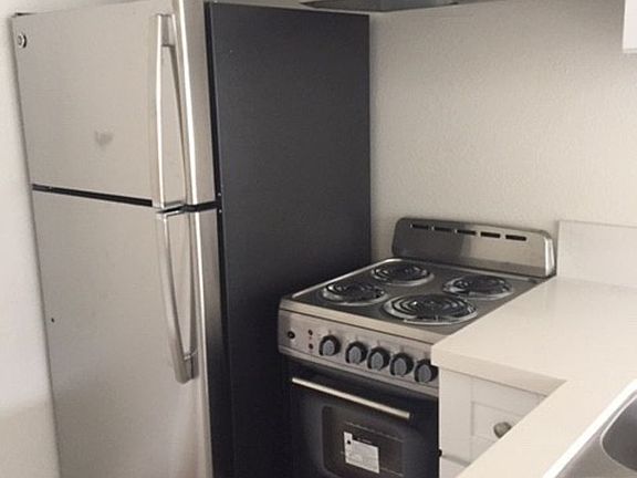 5th image of 4033 Texas St APT 7