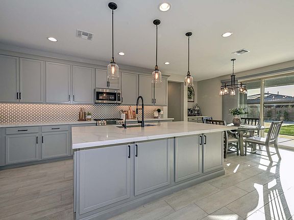 5th image of 25756 N 140th Ln