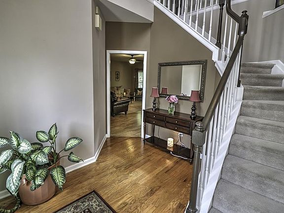 4th image of 777 Pinder Point Ct
