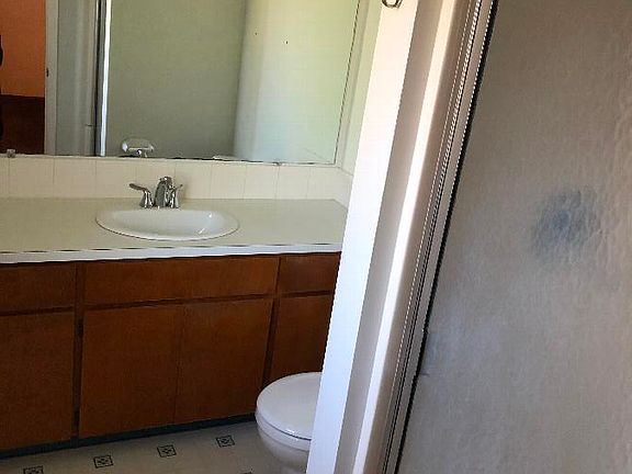 5th image of 2241 SE 55th Ct