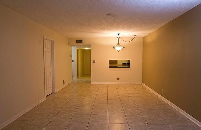 1st image of 5525 Lakewood Cir N APT 215