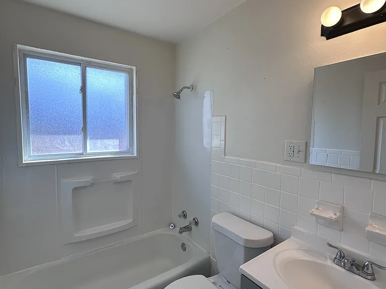 325 Soper St #325 — Photo 5