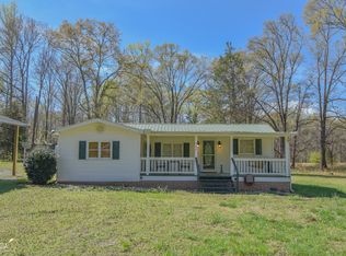 969 Flowers Rd, Molena, GA 30258