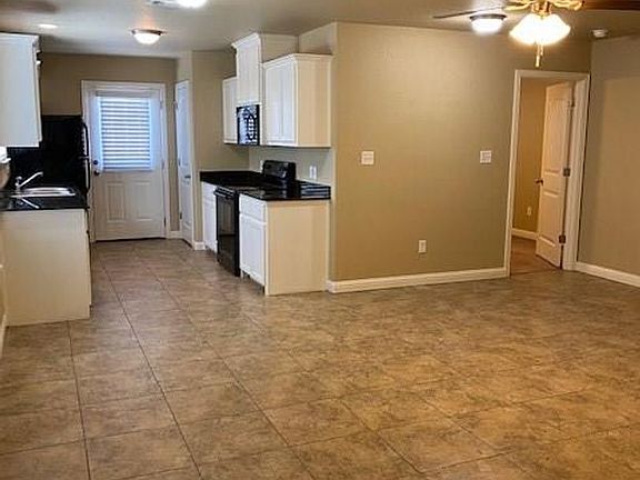 2nd image of 3113 Weave Ct #3115