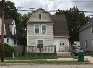 426 Cadwell Ave NW, Grand Rapids, MI 49504