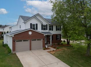 1930 Nettlewood Ct, Hebron, KY 41048