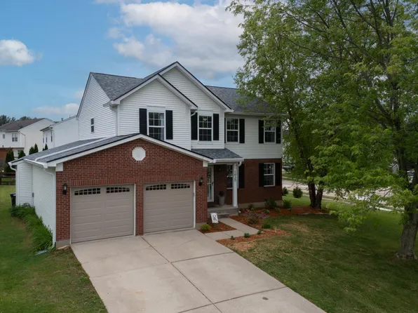 1930 Nettlewood Ct, Hebron, KY 41048