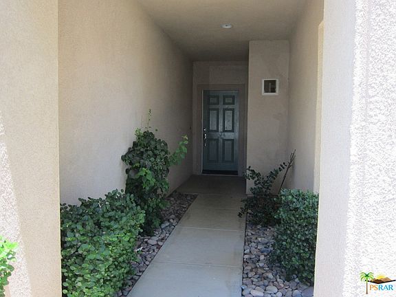 4th image of 83092 Broadmoor Dr