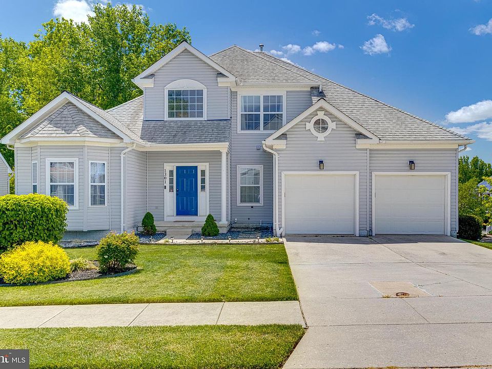 1st image of 1301 Lavender Ln
