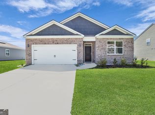 158 Troupe Dr, Pt Wentworth, GA 31407