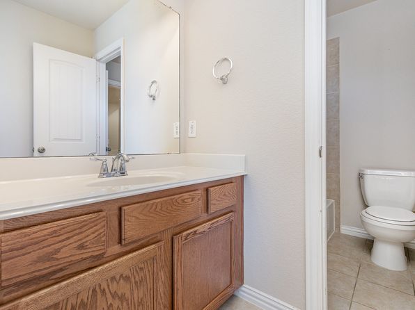 441 Whetstone St, Desoto, TX 75115
