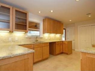 2300 E Side Dr, Austin, TX 78704