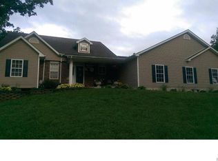 28851 N Oak Dr, Wright City, MO 63390