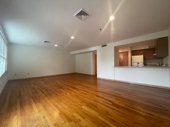 303 Monroe St, Hoboken, NJ 07030