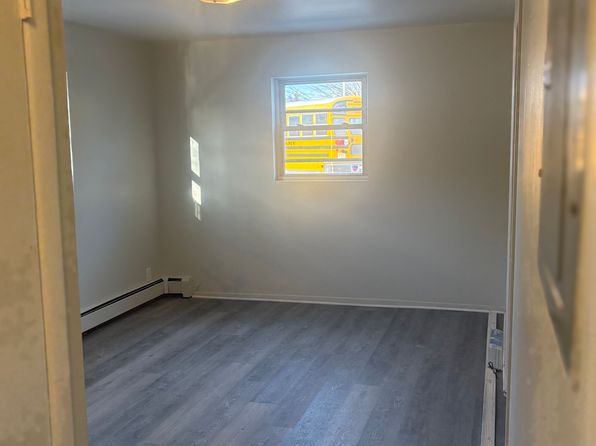 1800 S Wood Ave APT 1