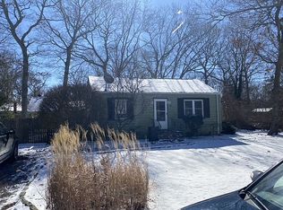 24 Edwards Rd, Mastic Beach, NY 11951