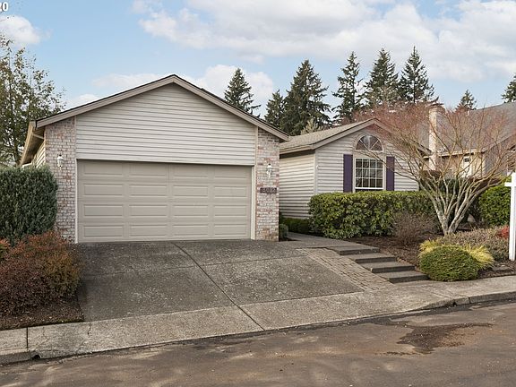 2nd image of 3012 SE 154th Ave