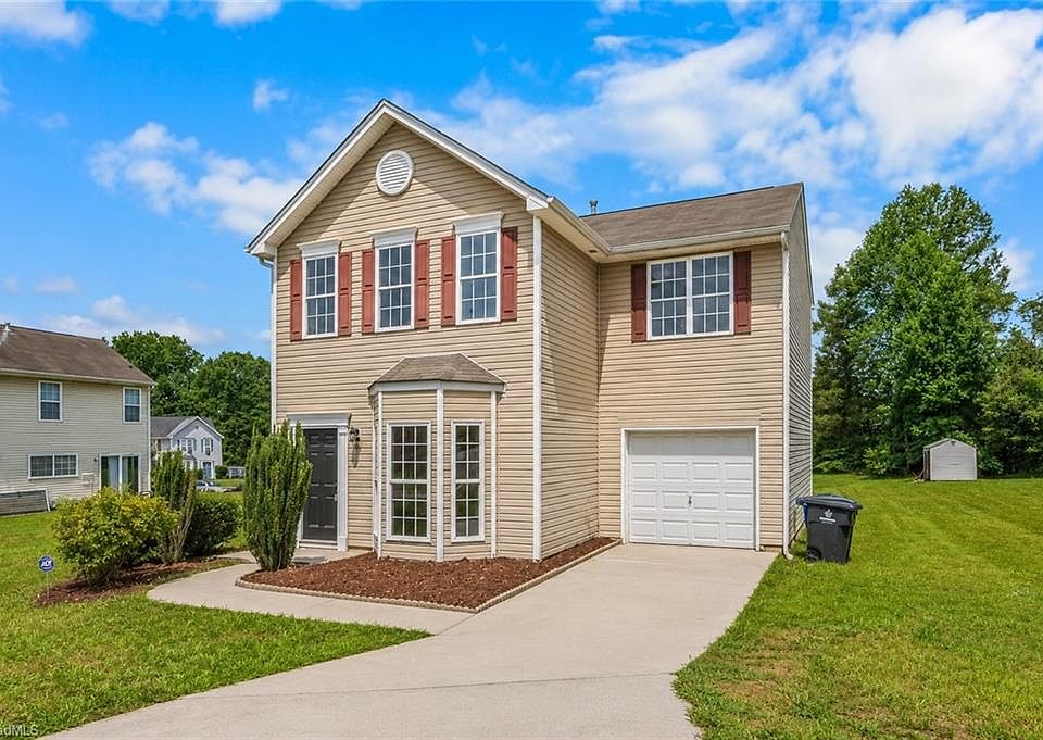 1st image of 2215 Bradford Glen Cir