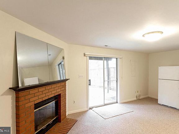 4th image of 14734 Grobie Pond Ln